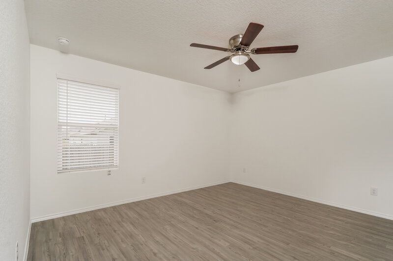 1,525/Mo, 14640 Greenfield Ml San Antonio, TX 78254 Main Bedroom View 2
