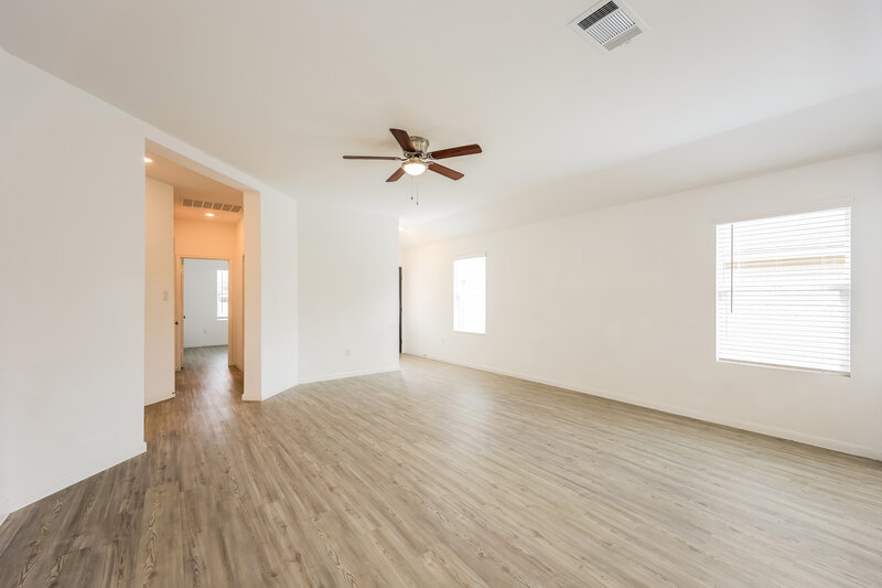 1,665/Mo, 9911 Pears Mill San Antonio, TX 78254 Living Room View 2