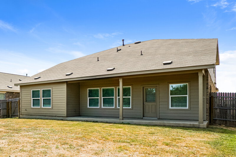 2,430/Mo, 15035 Nettleton Ml San Antonio, TX 78254 Rear View