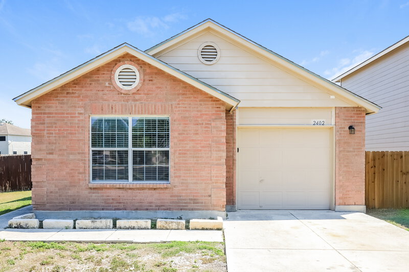 1,370/Mo, 2402 Sunview Lk San Antonio, TX 78245 External View