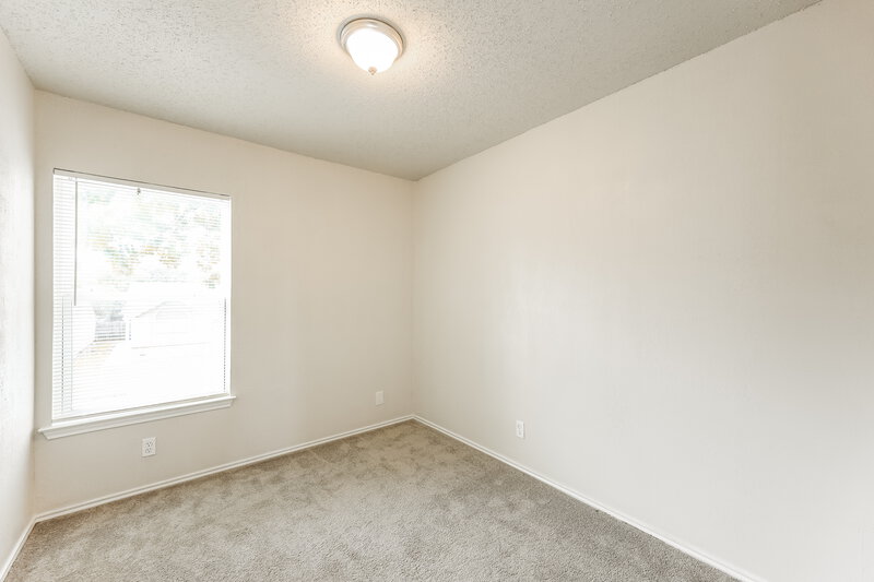 1,310/Mo, 9422 Valley Rock San Antonio, TX 78250 Bedroom View 2