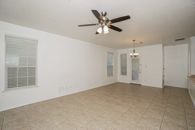 1,560/Mo, 2631 Bluff Xing San Antonio, TX 78244 Living Room View