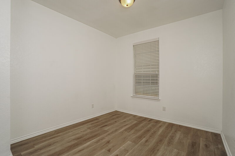 1,560/Mo, 2631 Bluff Xing San Antonio, TX 78244 Bedroom View