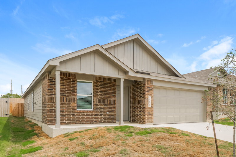 1,440/Mo, 15491 Jake Xing San Antonio, TX 78253 Front View