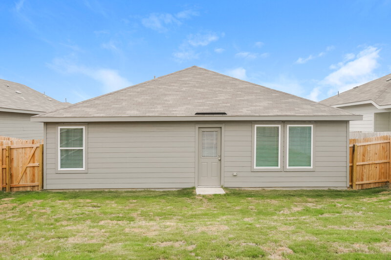 1,440/Mo, 15491 Jake Xing San Antonio, TX 78253 Rear View