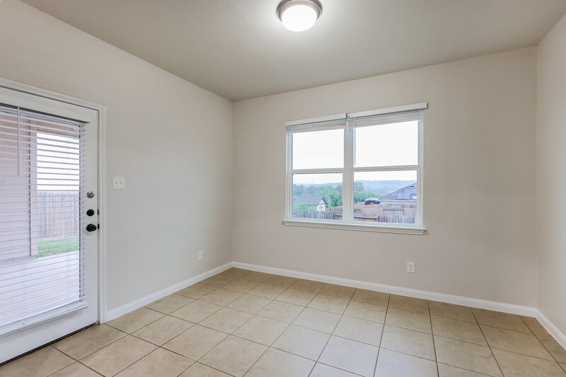 1,575/Mo, 6272 Begonia New Braunfels, TX 78132 Dining Room View