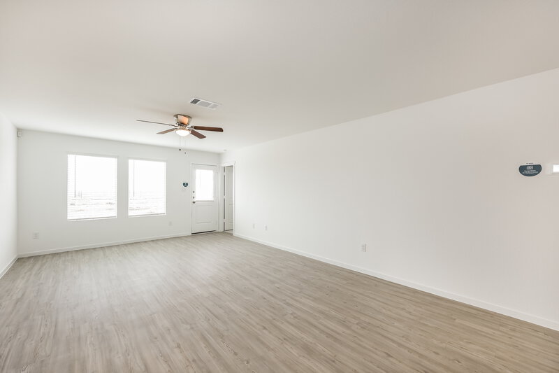 1,815/Mo, 1511 Knoll Rdg New Braunfels, TX 78130 Living Room View