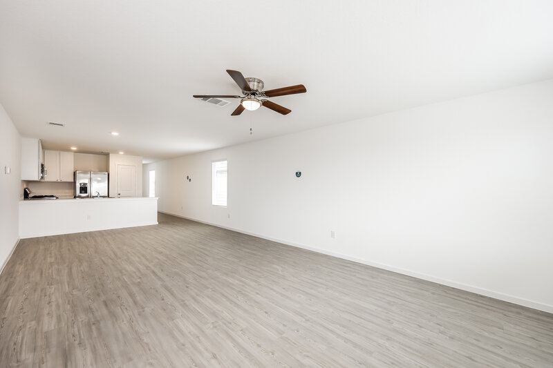 1,815/Mo, 1511 Knoll Rdg New Braunfels, TX 78130 Living Room View 2