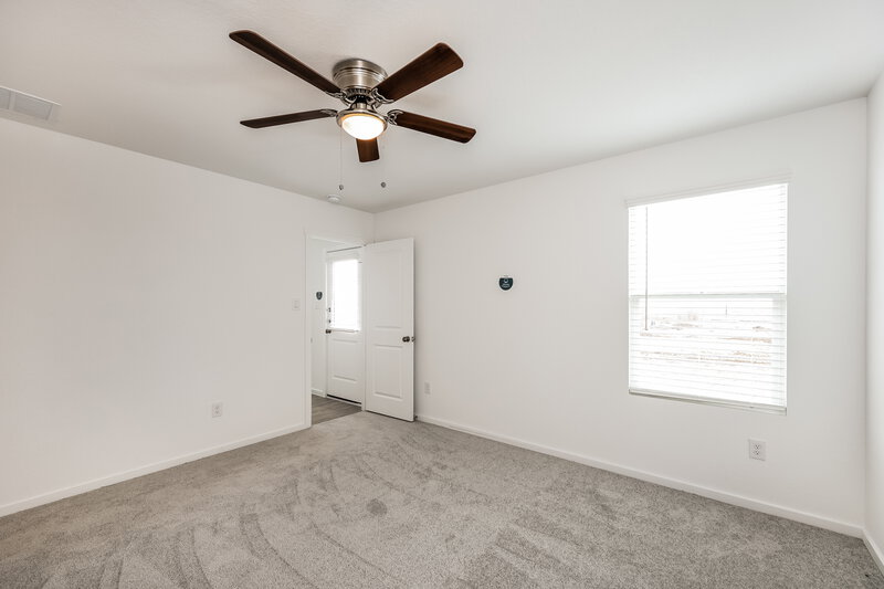 1,815/Mo, 1511 Knoll Rdg New Braunfels, TX 78130 Main Bedroom View 2