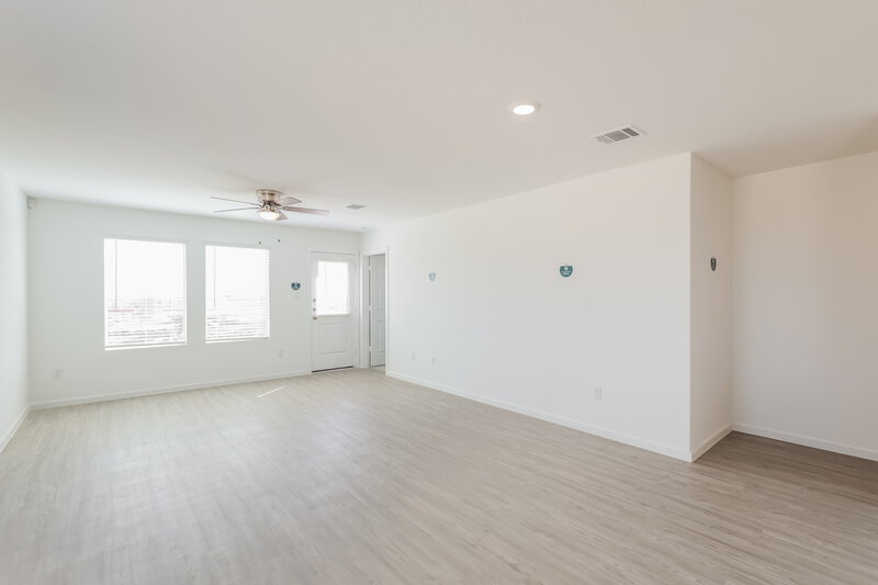 1,700/Mo, 1503 Knoll Rdg New Braunfels, TX 78130 Living Room View