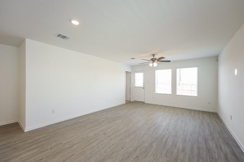 1,480/Mo, 3316 Mound Rdg New Braunfels, TX 78130 Living Room View