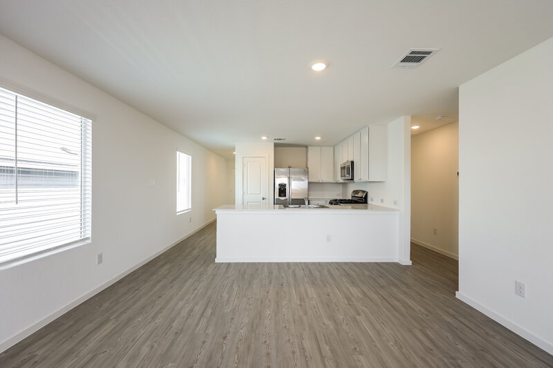 1,480/Mo, 3316 Mound Rdg New Braunfels, TX 78130 Living Room View 3