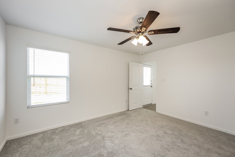 1,480/Mo, 3316 Mound Rdg New Braunfels, TX 78130 Main Bedroom View 2