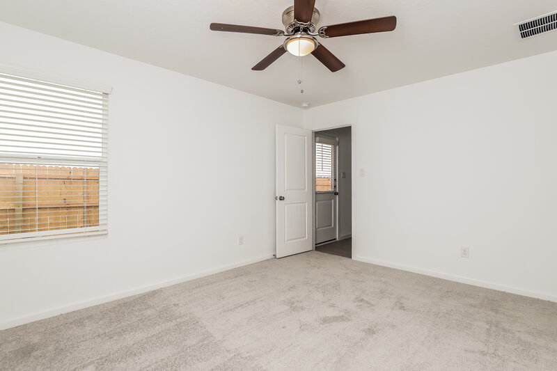 1,695/Mo, 3324 Mound Rdg New Braunfels, TX 78130 Main Bedroom View