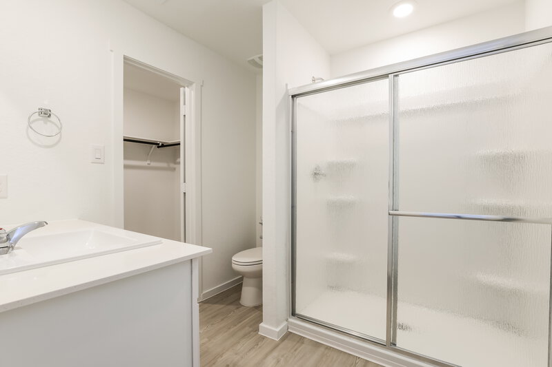 1,695/Mo, 3601 Knob Trl New Braunfels, TX 78130 Main Bathroom View