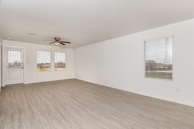 1,620/Mo, 3609 Knob Trl New Braunfels, TX 78130 Living Room View 2