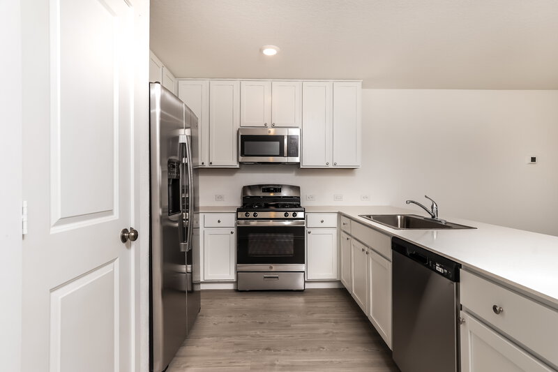 1,620/Mo, 3609 Knob Trl New Braunfels, TX 78130 Kitchen View