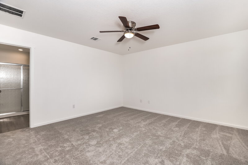 1,620/Mo, 3609 Knob Trl New Braunfels, TX 78130 Main Bedroom View