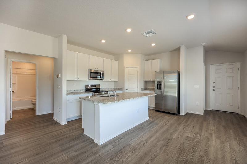 1,570/Mo, 255 Bailey Blf San Antonio, TX 78253 Dining Room View
