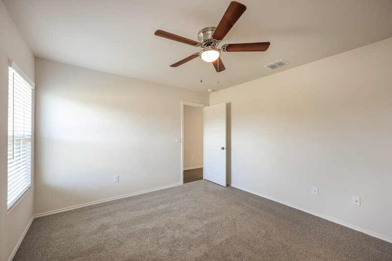 1,570/Mo, 255 Bailey Blf San Antonio, TX 78253 Main Bedroom View 2