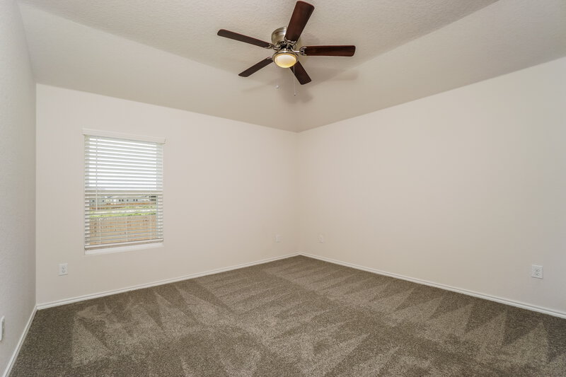 1,400/Mo, 211 Short Cake Aly San Antonio, TX 78253 Main Bedroom View 2