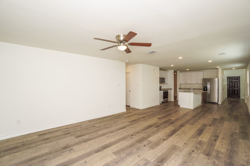 1,810/Mo, 1652 Viola Ln New Braunfels, TX 78130 Living Room View 2