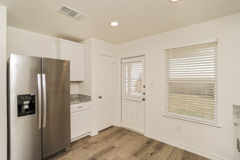 1,715/Mo, 1657 Viola Ln New Braunfels, TX 78130 Kitchen View 2