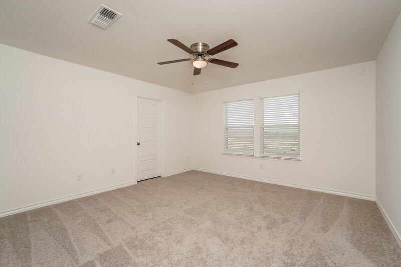 1,715/Mo, 1657 Viola Ln New Braunfels, TX 78130 Main Bedroom View