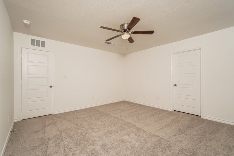 1,715/Mo, 1657 Viola Ln New Braunfels, TX 78130 Main Bedroom View 2