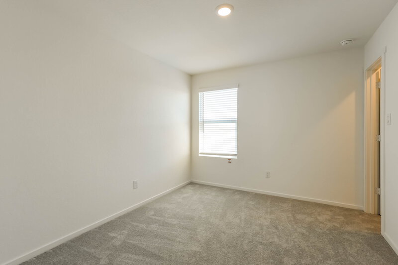 1,620/Mo, 449 Payton Pl Marion, TX 78124 Bedroom View 2