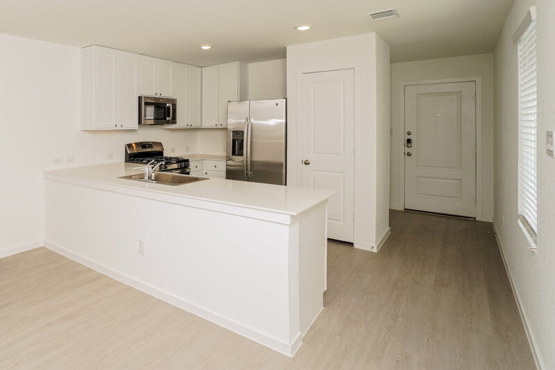 2,065/Mo, 461 Payton Pl Marion, TX 78124 Kitchen View