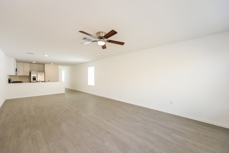1,535/Mo, 433 Payton Pl Marion, TX 78124 Living Room View 2