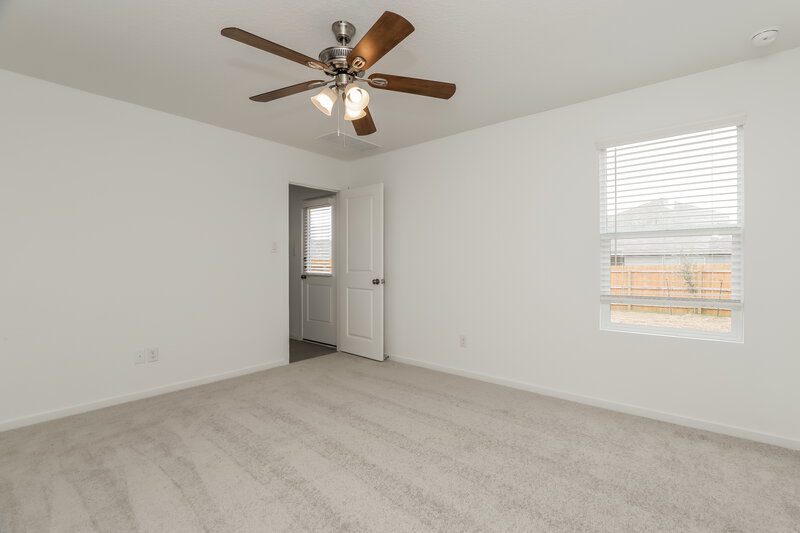 1,755/Mo, 11710 California Rose Converse, TX 78109 Main Bedroom View