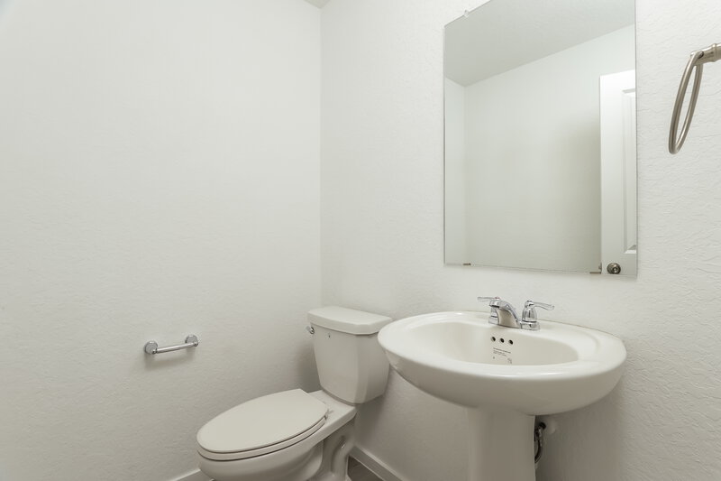 1,755/Mo, 11710 California Rose Converse, TX 78109 Powder Room View