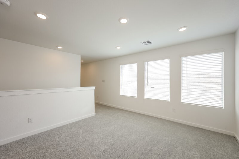 1,980/Mo, 530 Kayden Ct Marion, TX 78124 Living Room View 3