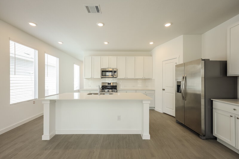 1,980/Mo, 530 Kayden Ct Marion, TX 78124 Kitchen View