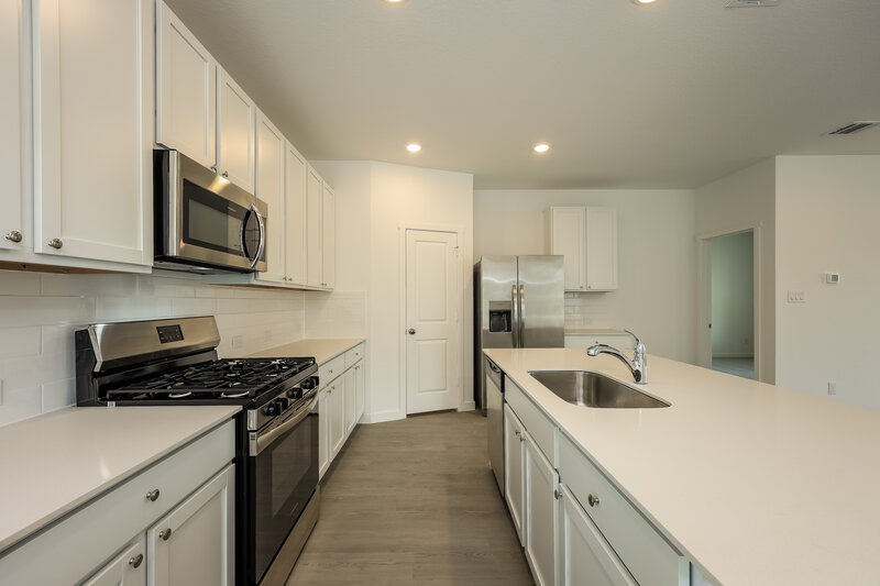 1,980/Mo, 530 Kayden Ct Marion, TX 78124 Kitchen View 2