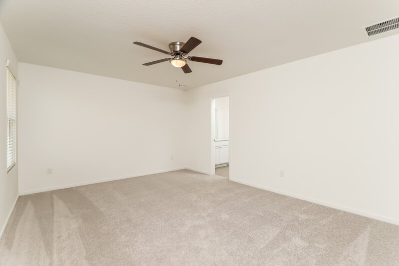 1,465/Mo, 15479 Jake Xing San Antonio, TX 78253 Main Bedroom View
