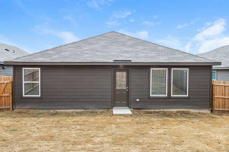 1,465/Mo, 15479 Jake Xing San Antonio, TX 78253 Rear View