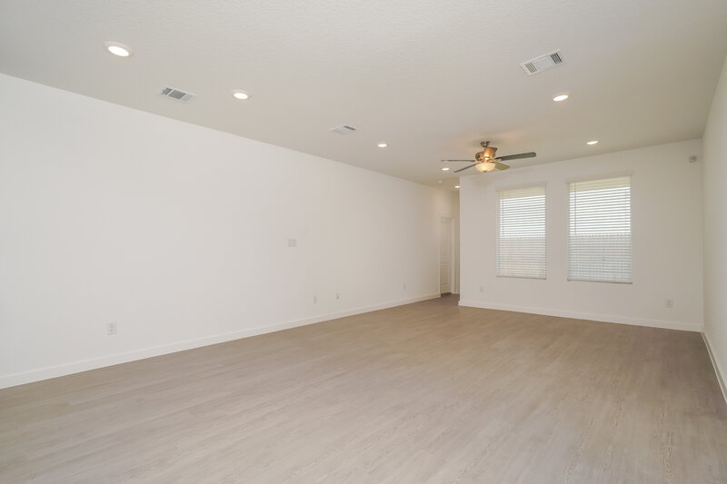 1,675/Mo, 610 Kayden Ct Marion, TX 78124 Living Room View