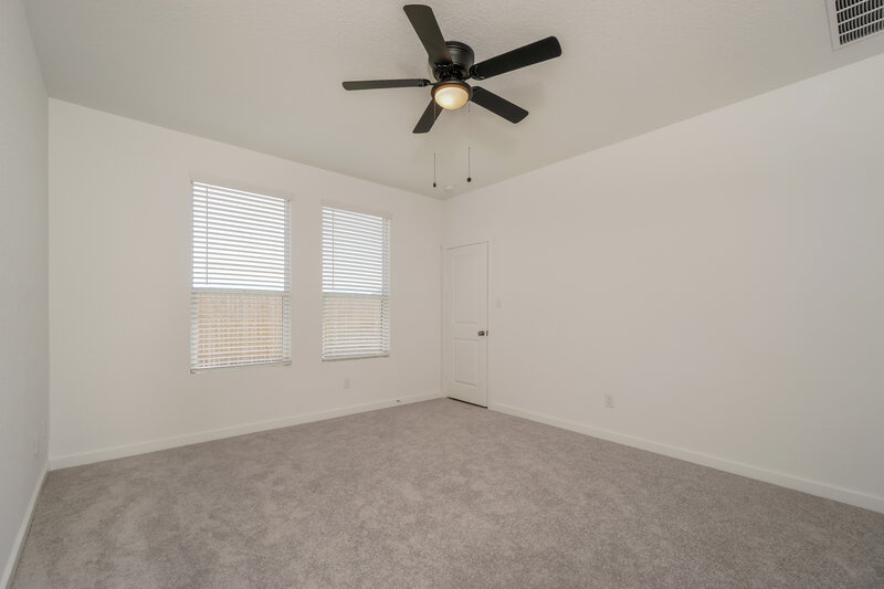 1,675/Mo, 610 Kayden Ct Marion, TX 78124 Main Bedroom View