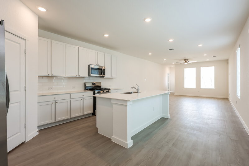 1,770/Mo, 542 Kayden Ct Marion, TX 78124 Kitchen View