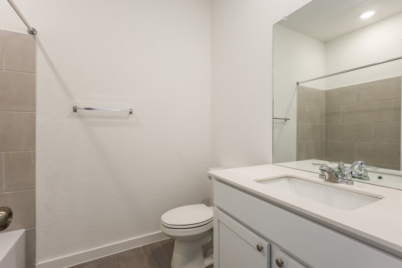 1,770/Mo, 542 Kayden Ct Marion, TX 78124 Bathroom View 2