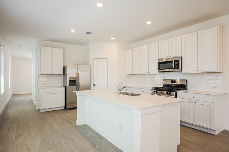 1,750/Mo, 534 Kayden Ct Marion, TX 78124 Kitchen View