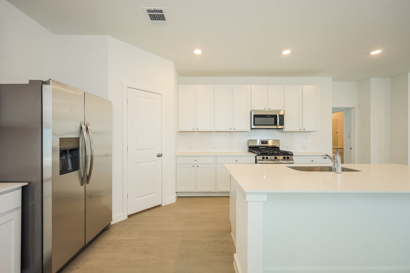 1,845/Mo, 526 Kayden Ct Marion, TX 78124 Kitchen View 2