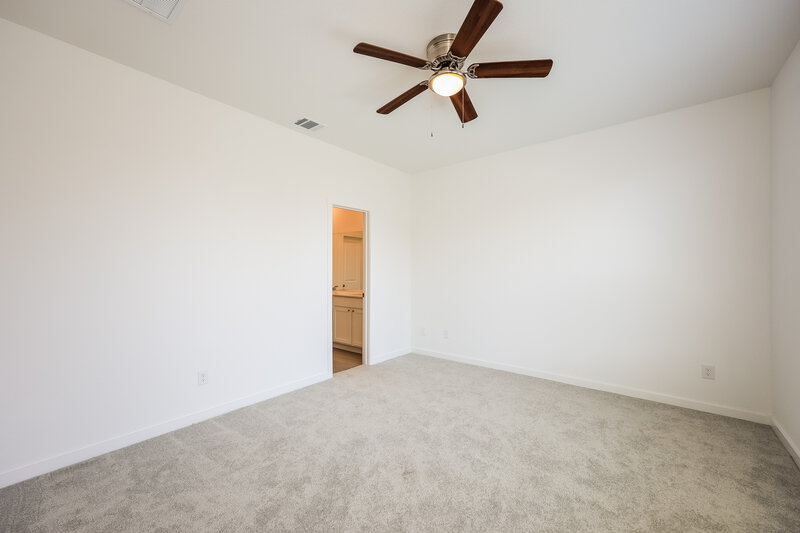1,845/Mo, 526 Kayden Ct Marion, TX 78124 Main Bedroom View