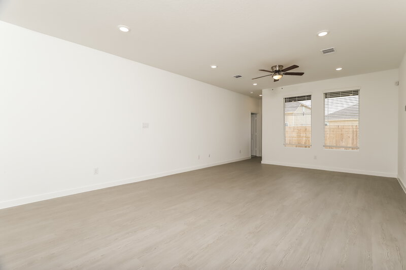 1,705/Mo, 518 Kayden Ct Marion, TX 78124 Living Room View