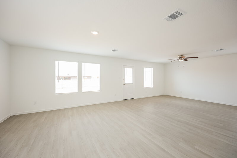 1,775/Mo, 11742 California Rose Converse, TX 78109 Living Room View