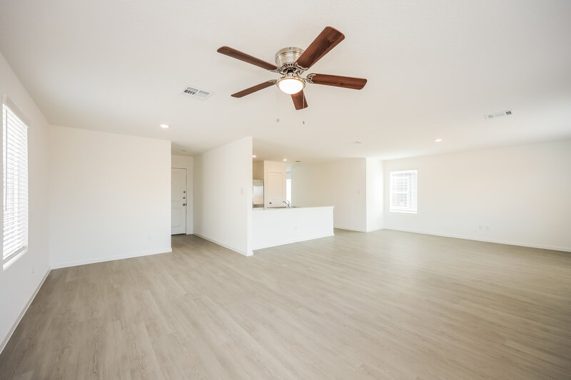 1,775/Mo, 11742 California Rose Converse, TX 78109 Dining Room View