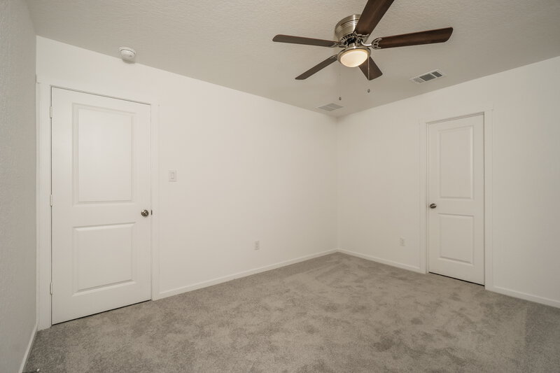 1,650/Mo, 11555 Field Briar Converse, TX 78109 Main Bedroom View